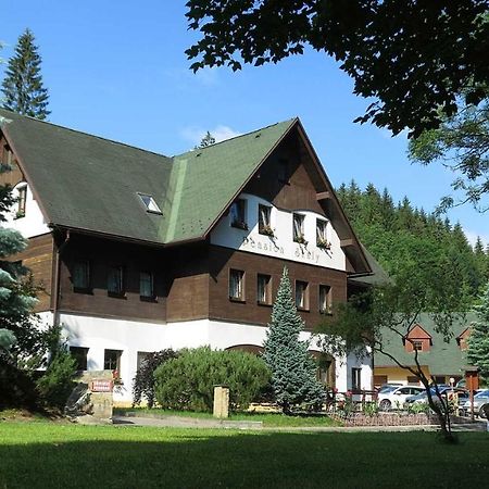 Pension Skaly Teplice nad Metují Eksteriør billede